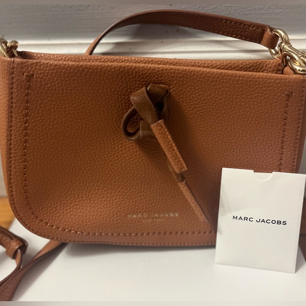 MARC JACOBS MAVERICK
H103L01SP21 SMOKED...